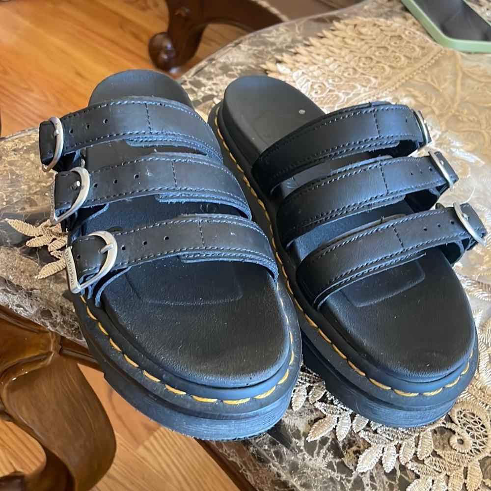 Dr martens platform sandals size 7